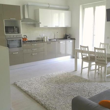 Maison Ebe Lägenhet Como Exteriör bild