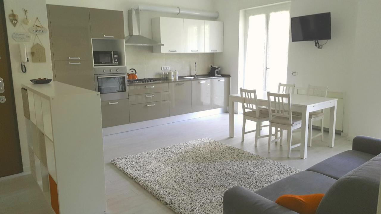 Maison Ebe Lägenhet Como Exteriör bild